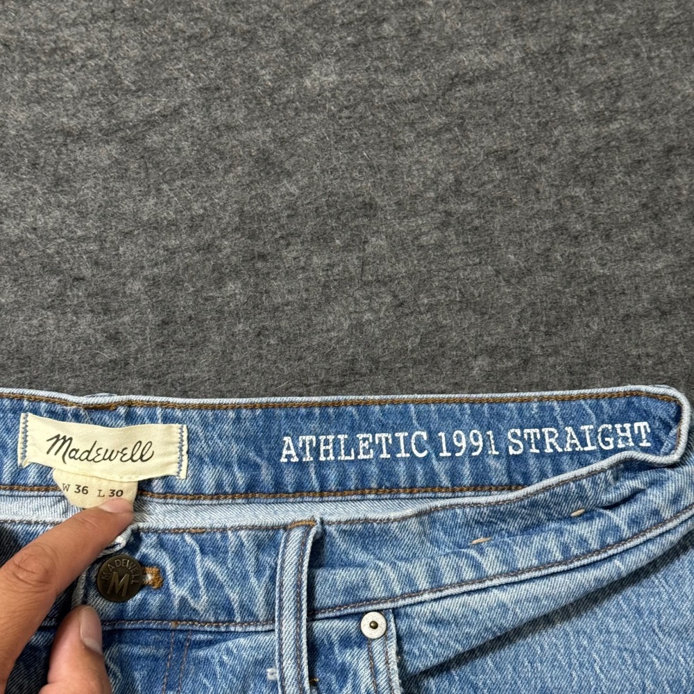 Madewell Athletic 1991 Straight Jeans Mens 36x30 (35x26) Light Wash Denim - Picture 4 of 11